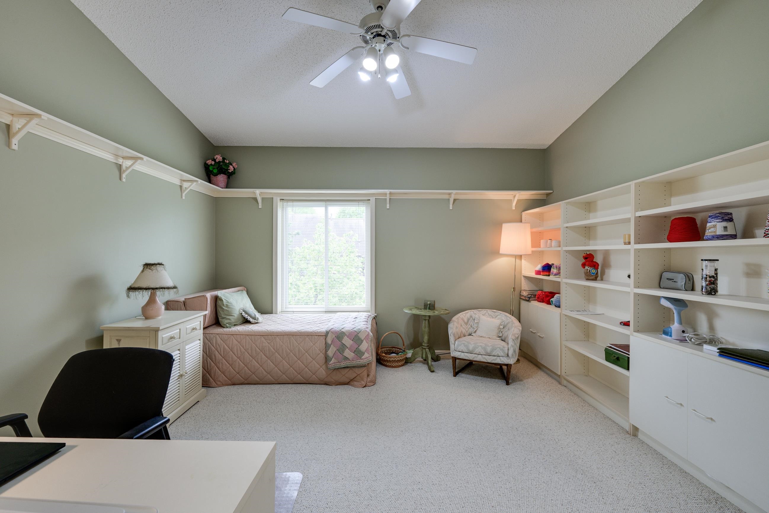 53 Golf Parkway
