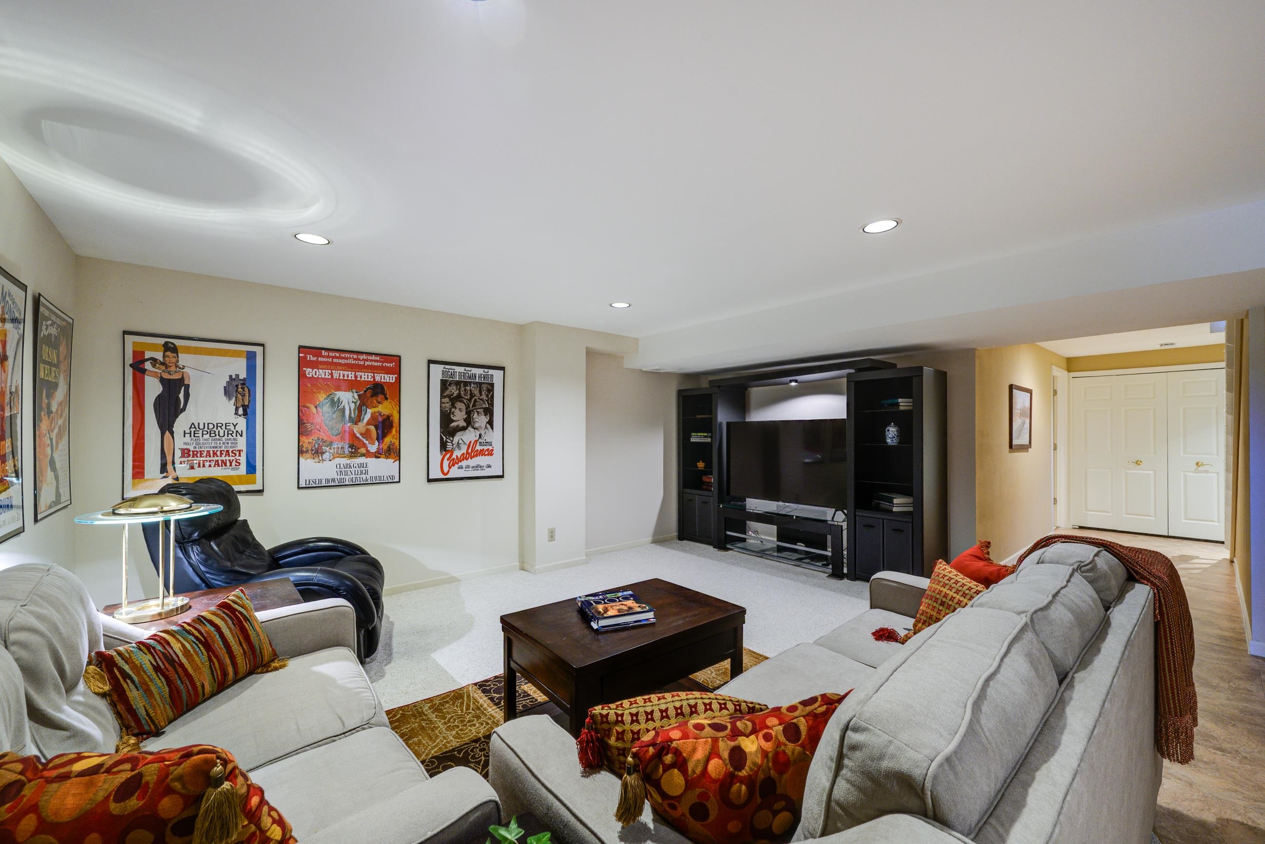 53 Golf Parkway