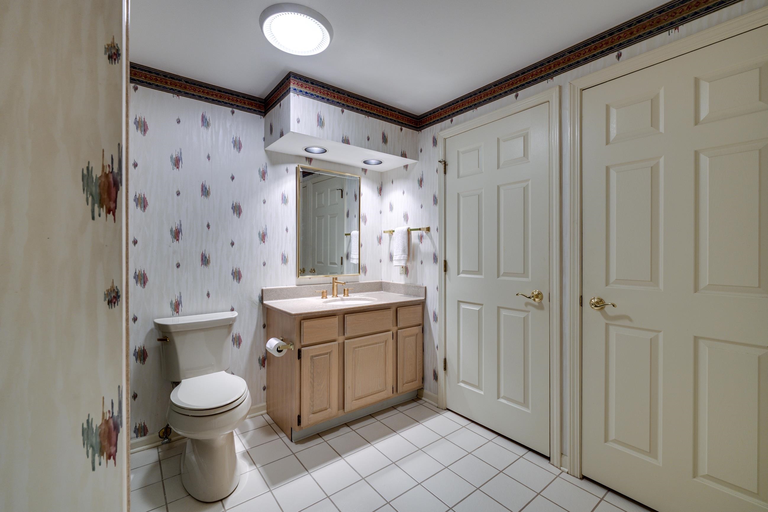 53 Golf Parkway