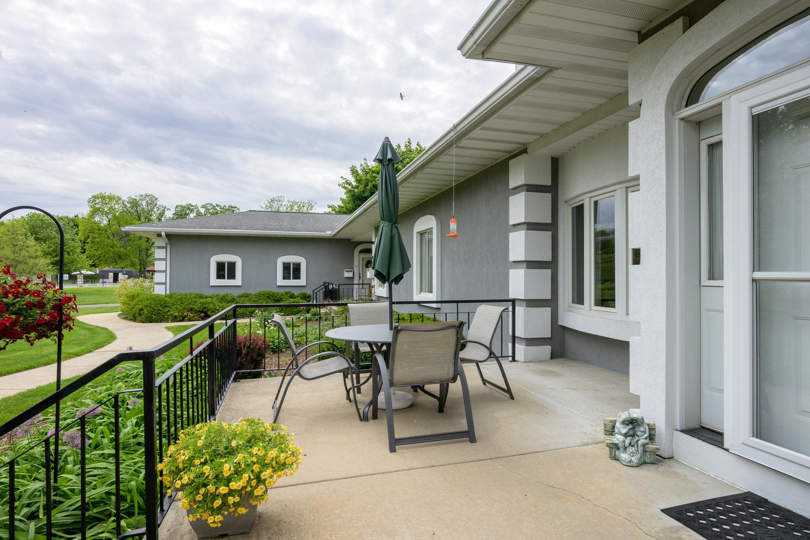 53 Golf Parkway