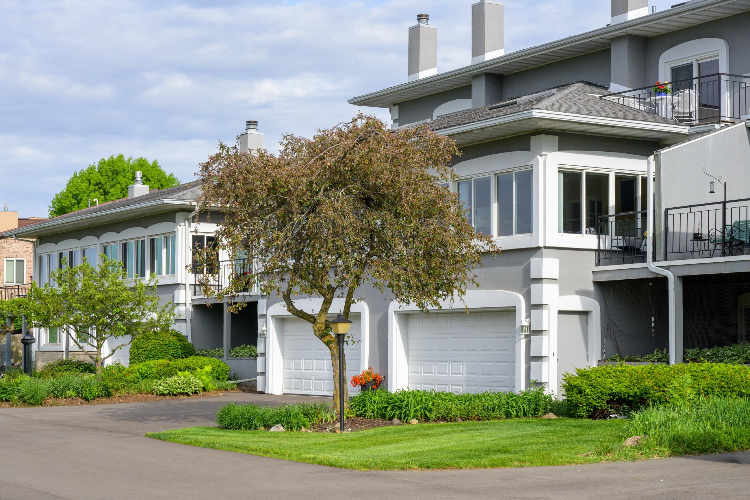 53 Golf Parkway