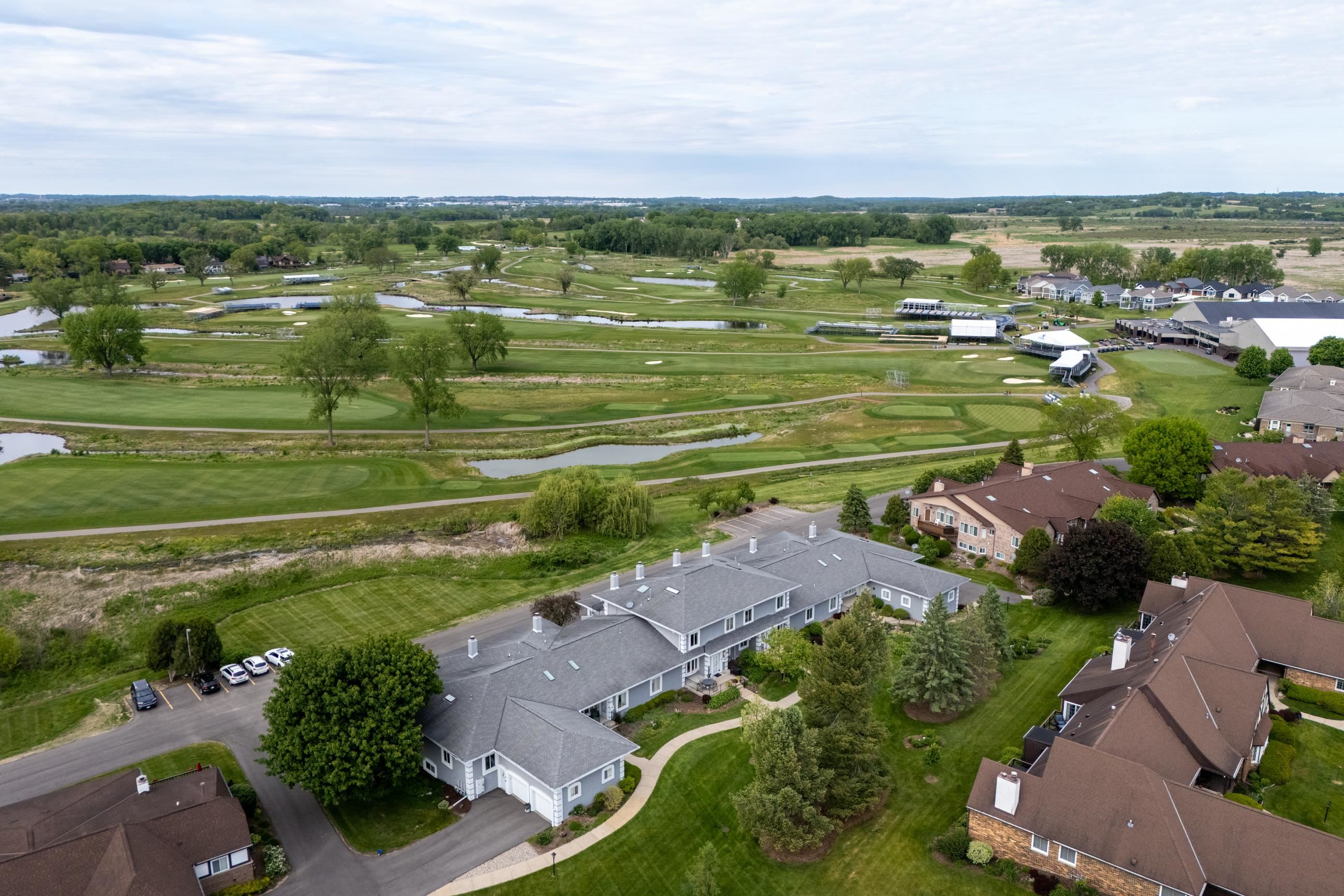 53 Golf Parkway