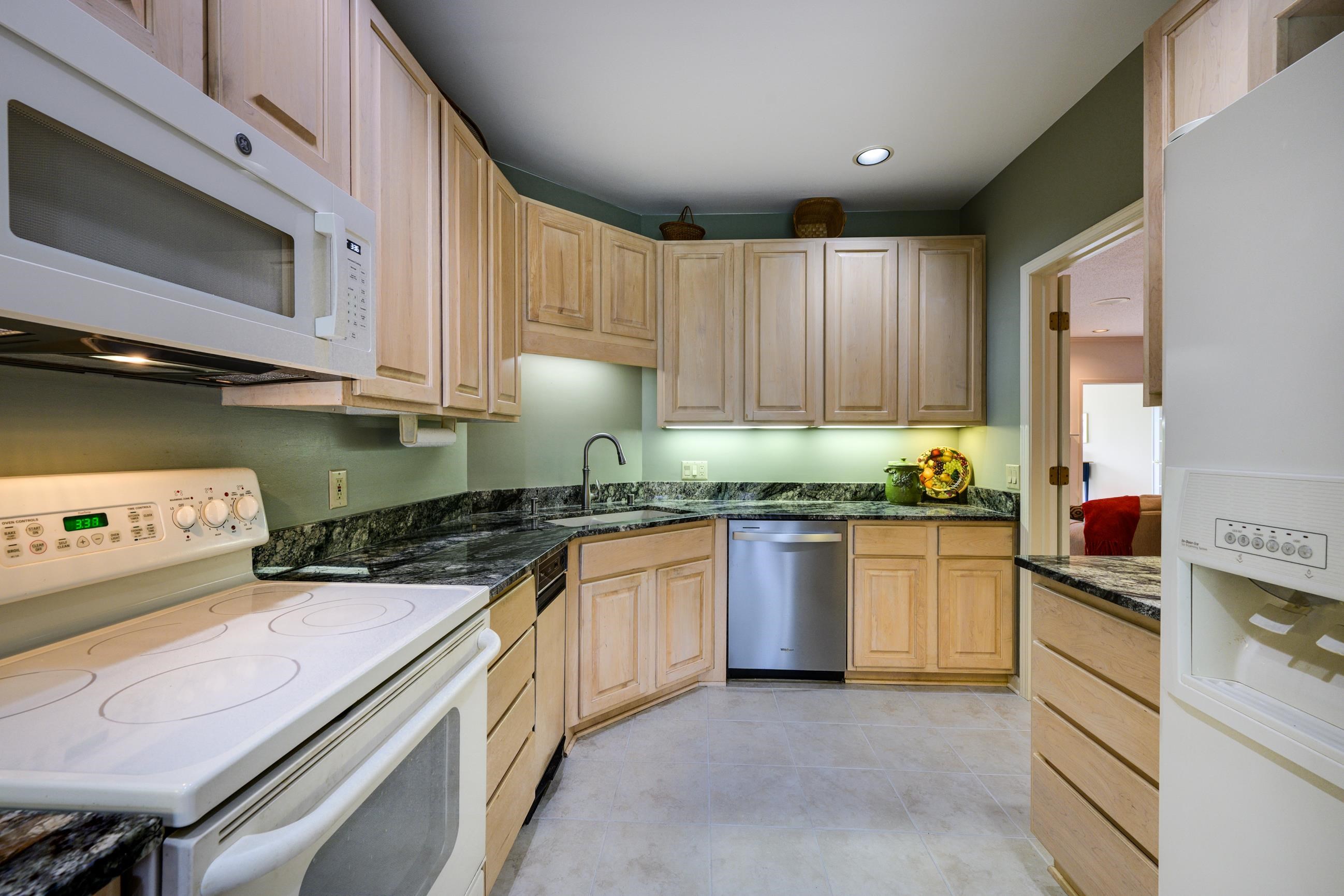 53 Golf Parkway