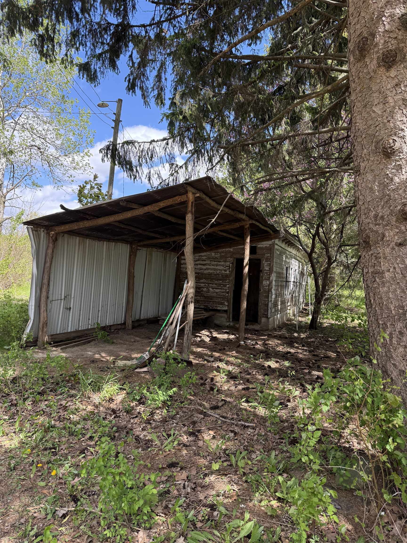 6050 County Road M