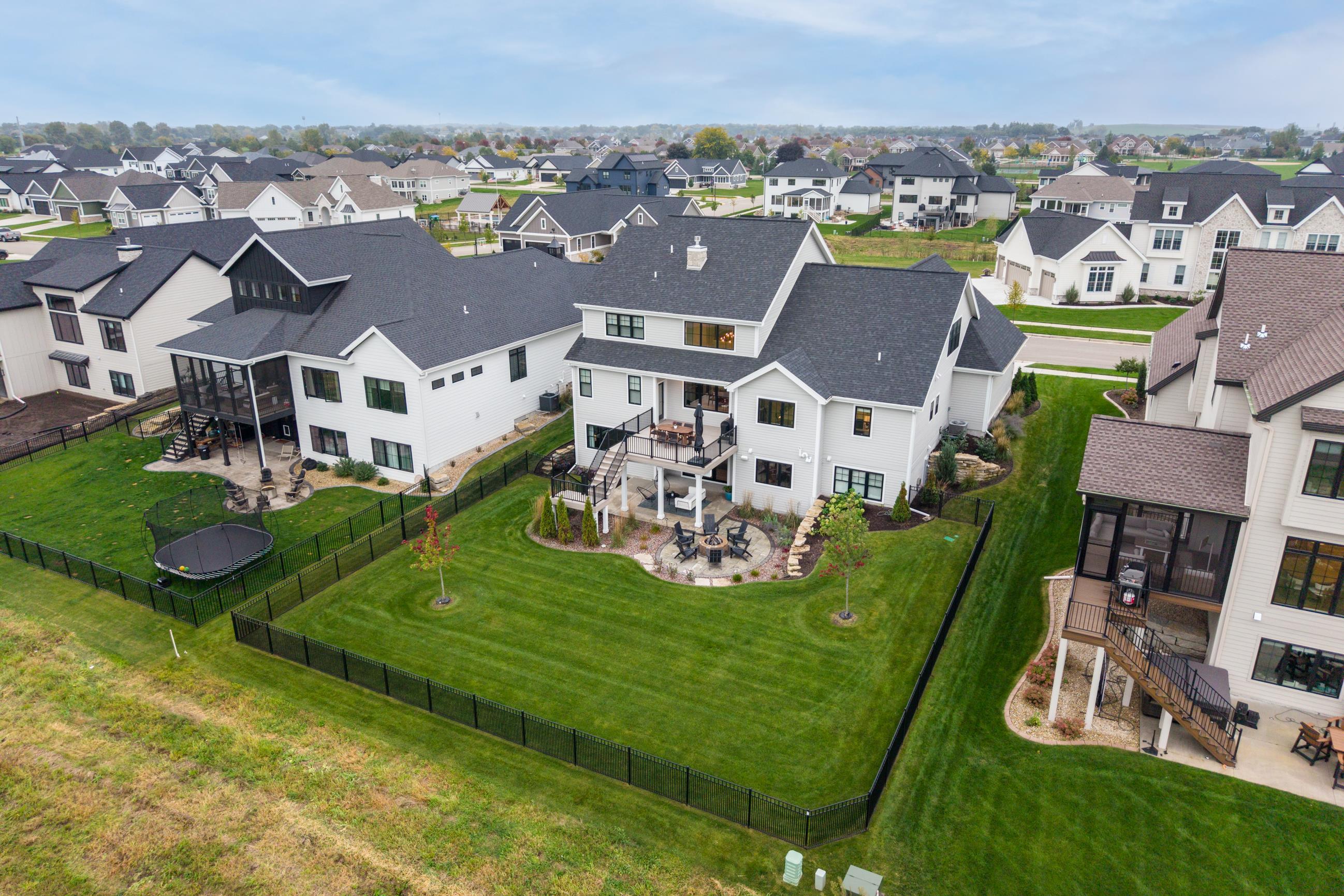 905 Roger Court