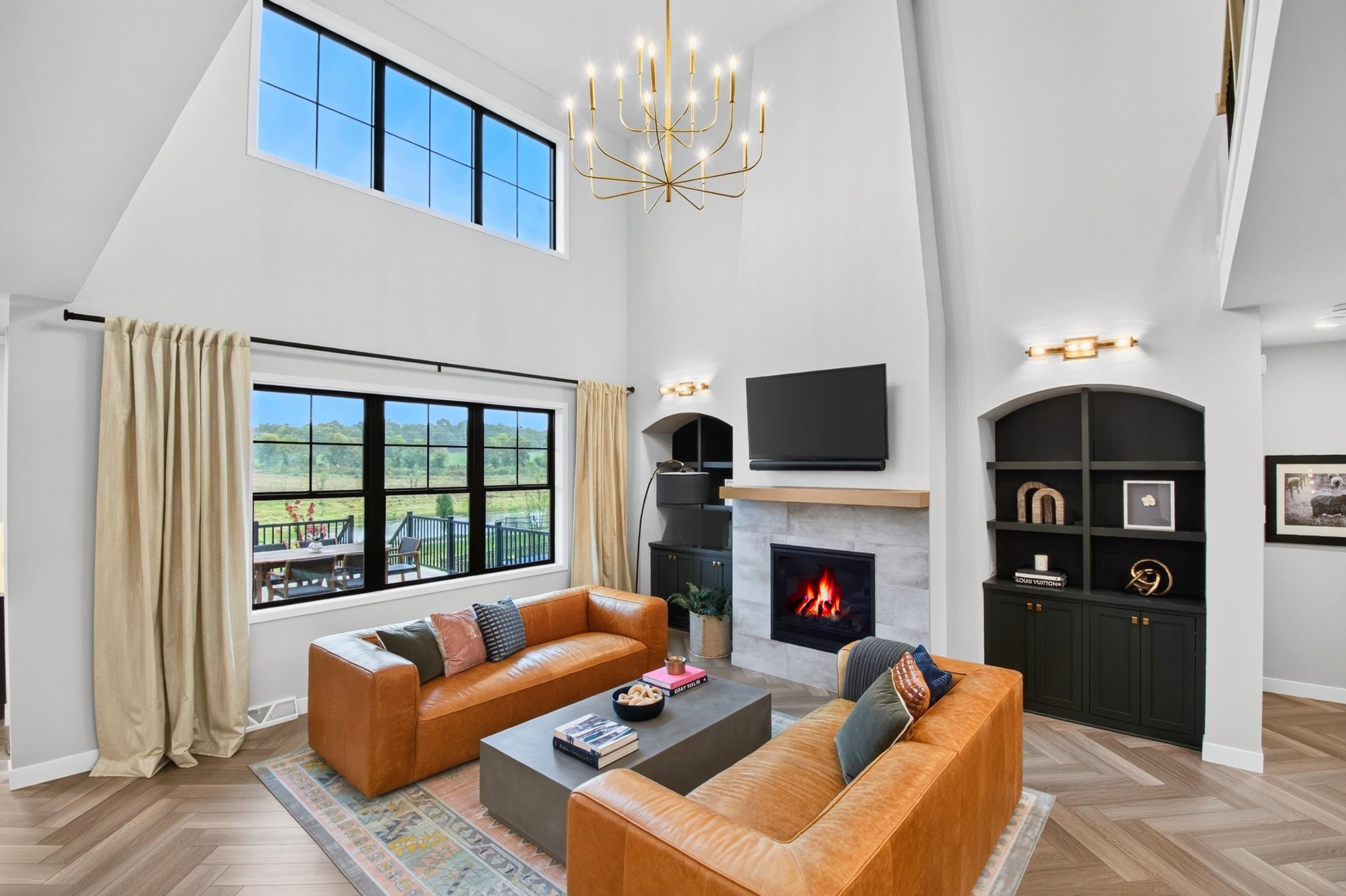905 Roger Court