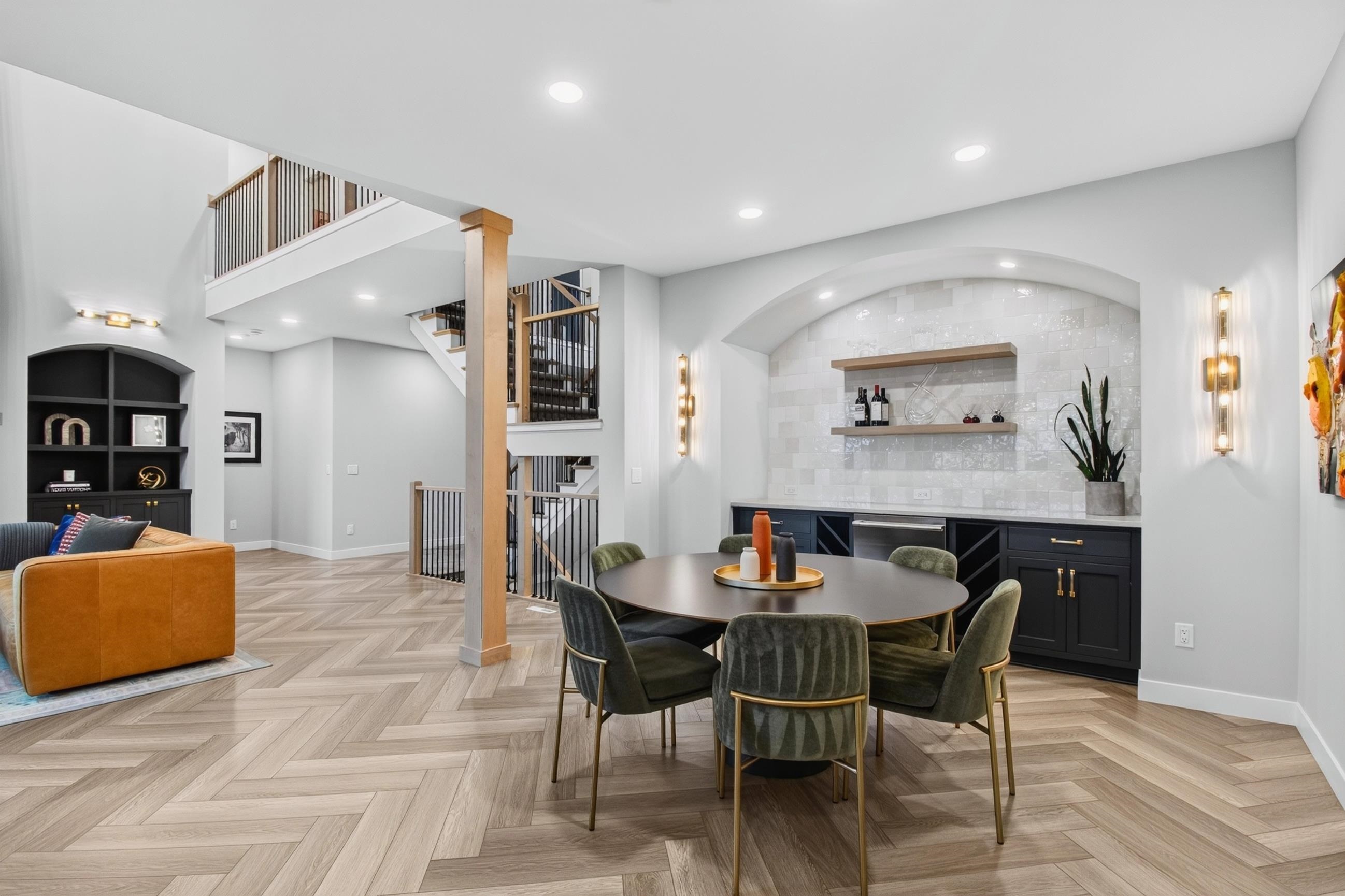 905 Roger Court