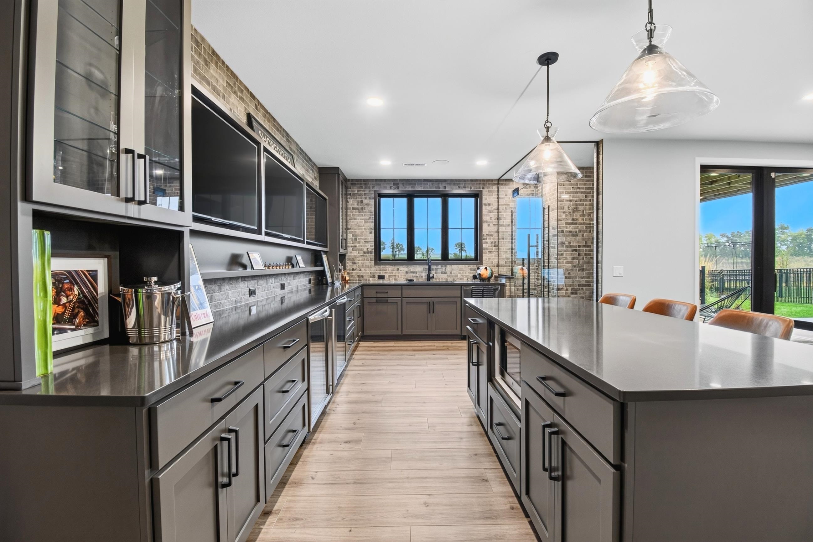 905 Roger Court
