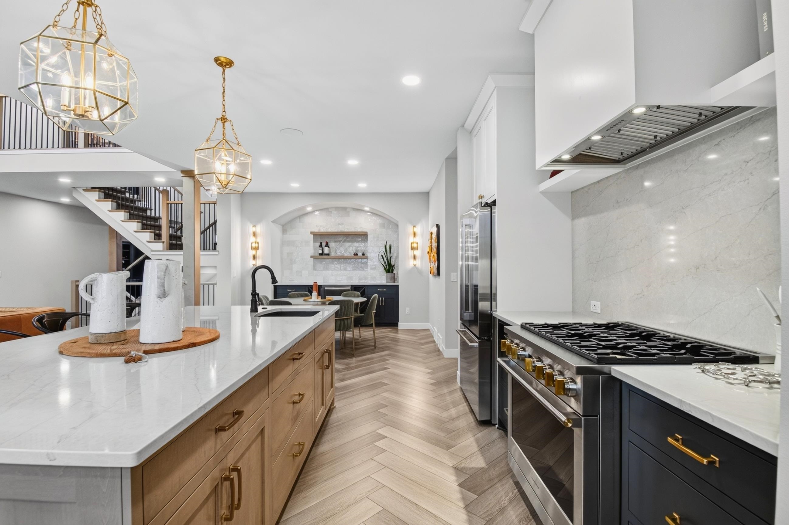 905 Roger Court