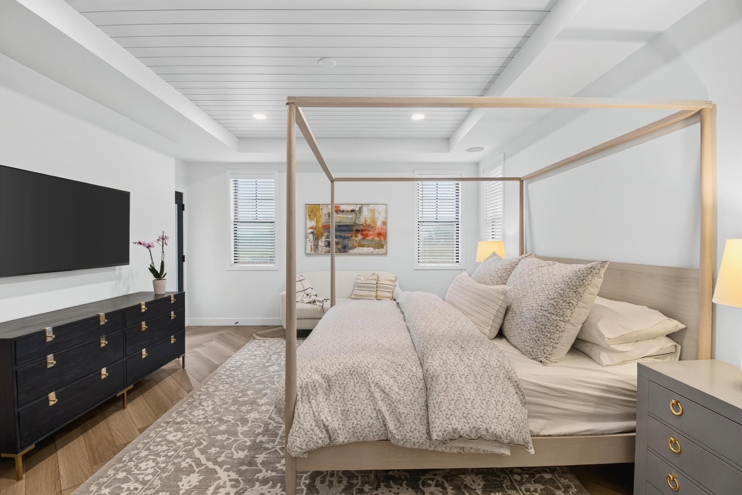 905 Roger Court