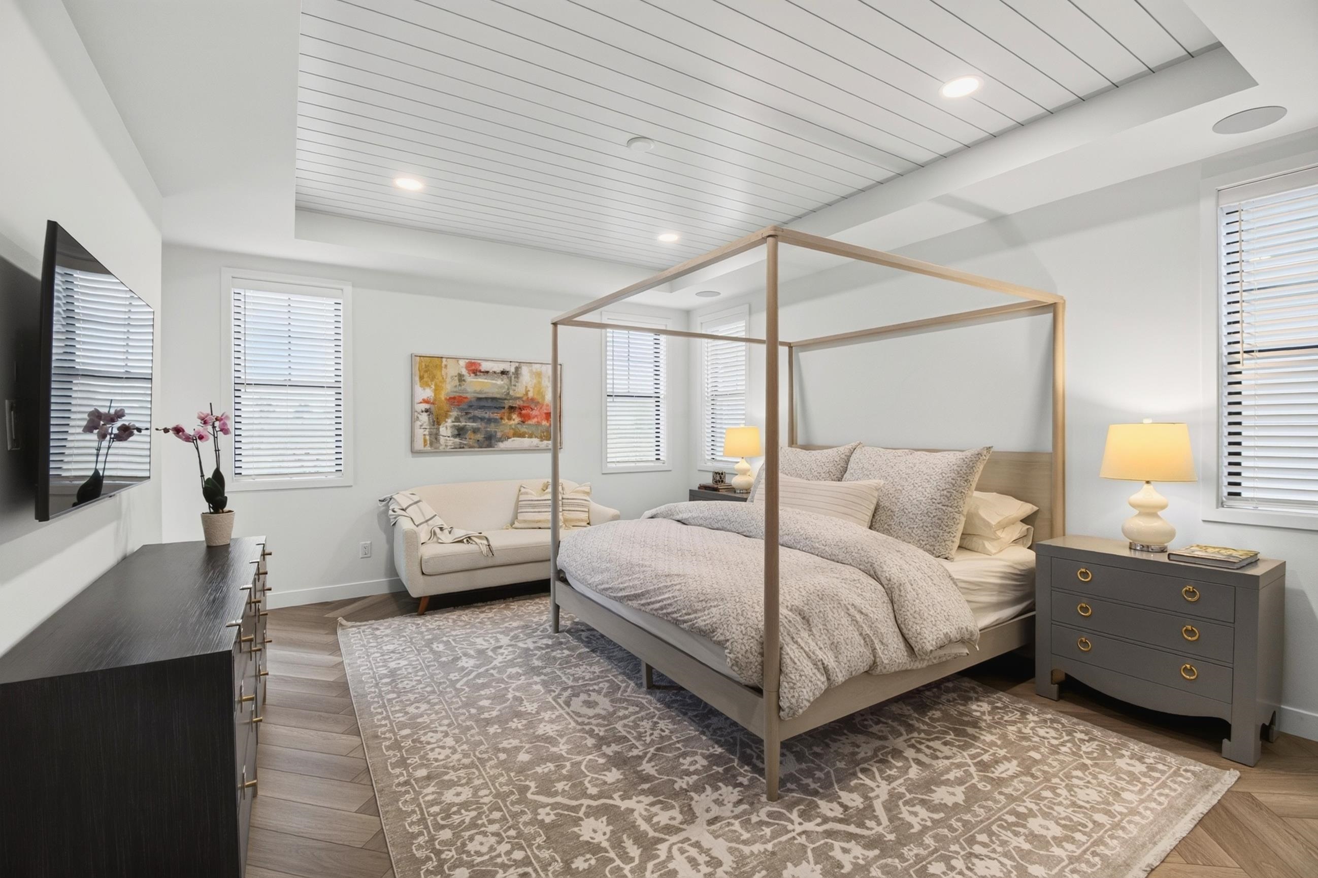 905 Roger Court