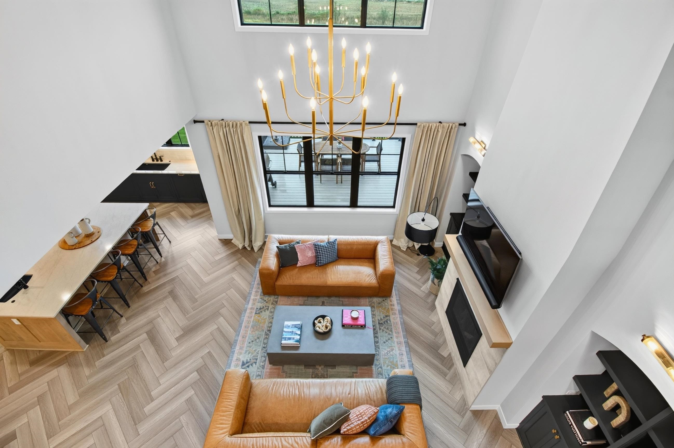 905 Roger Court
