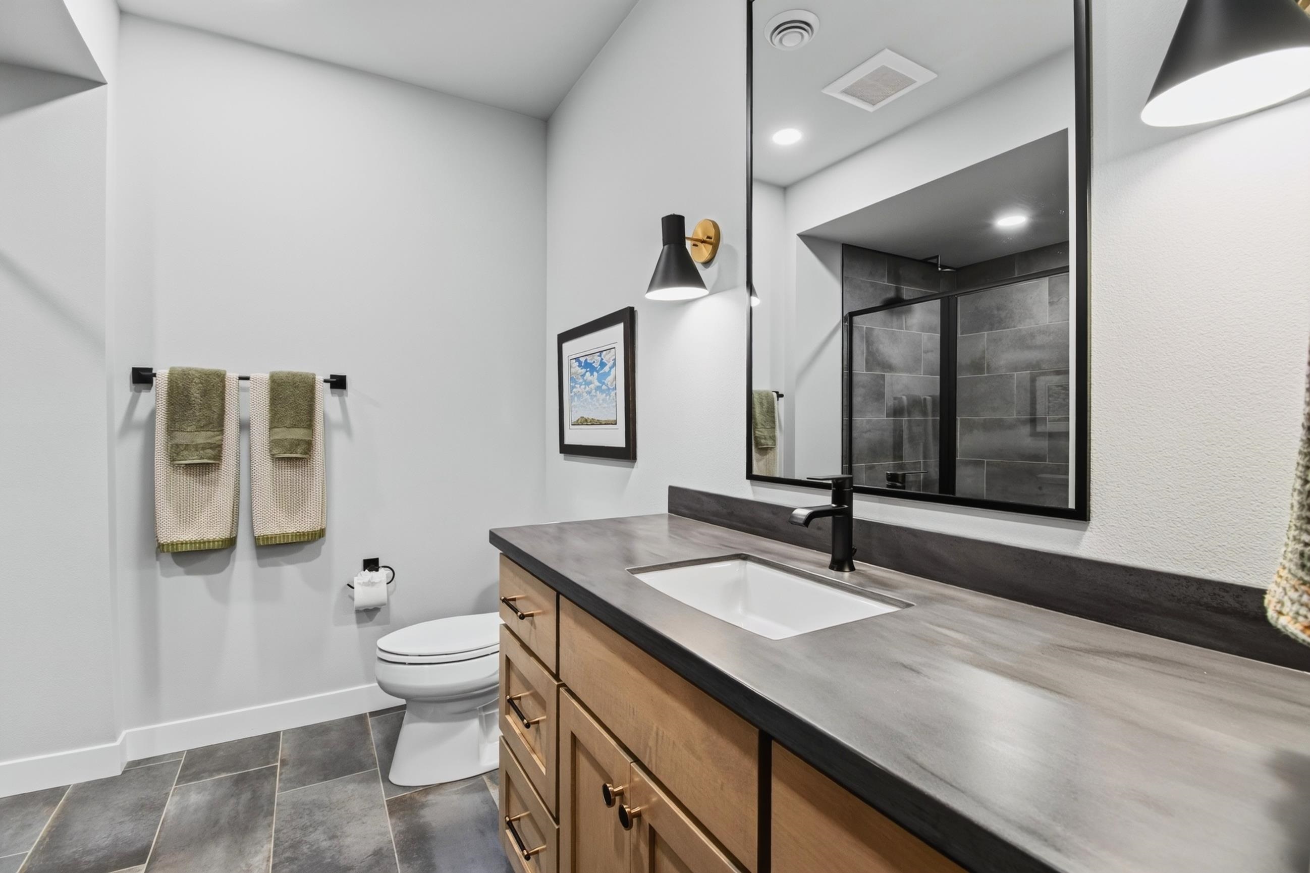 905 Roger Court