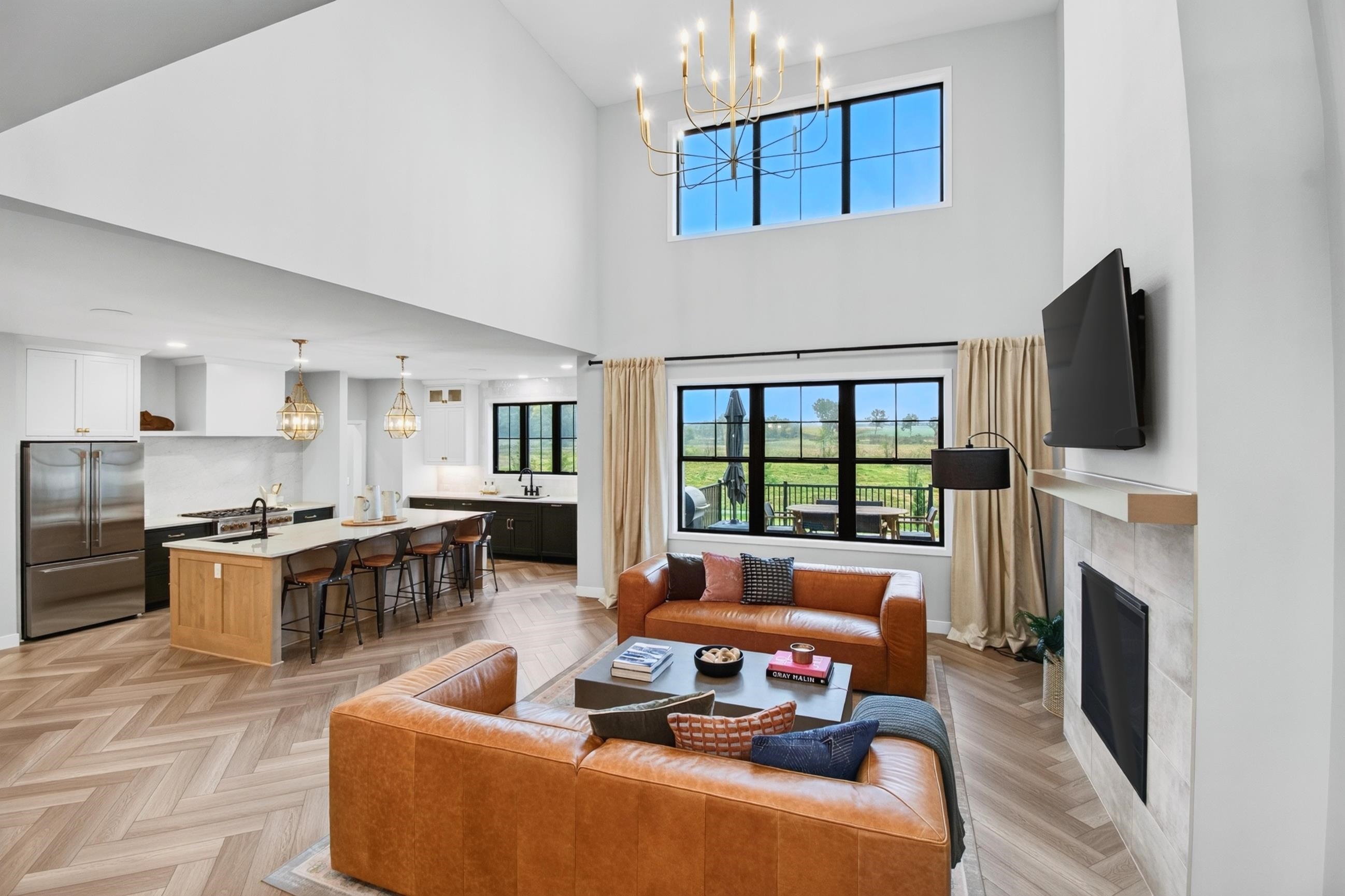 905 Roger Court