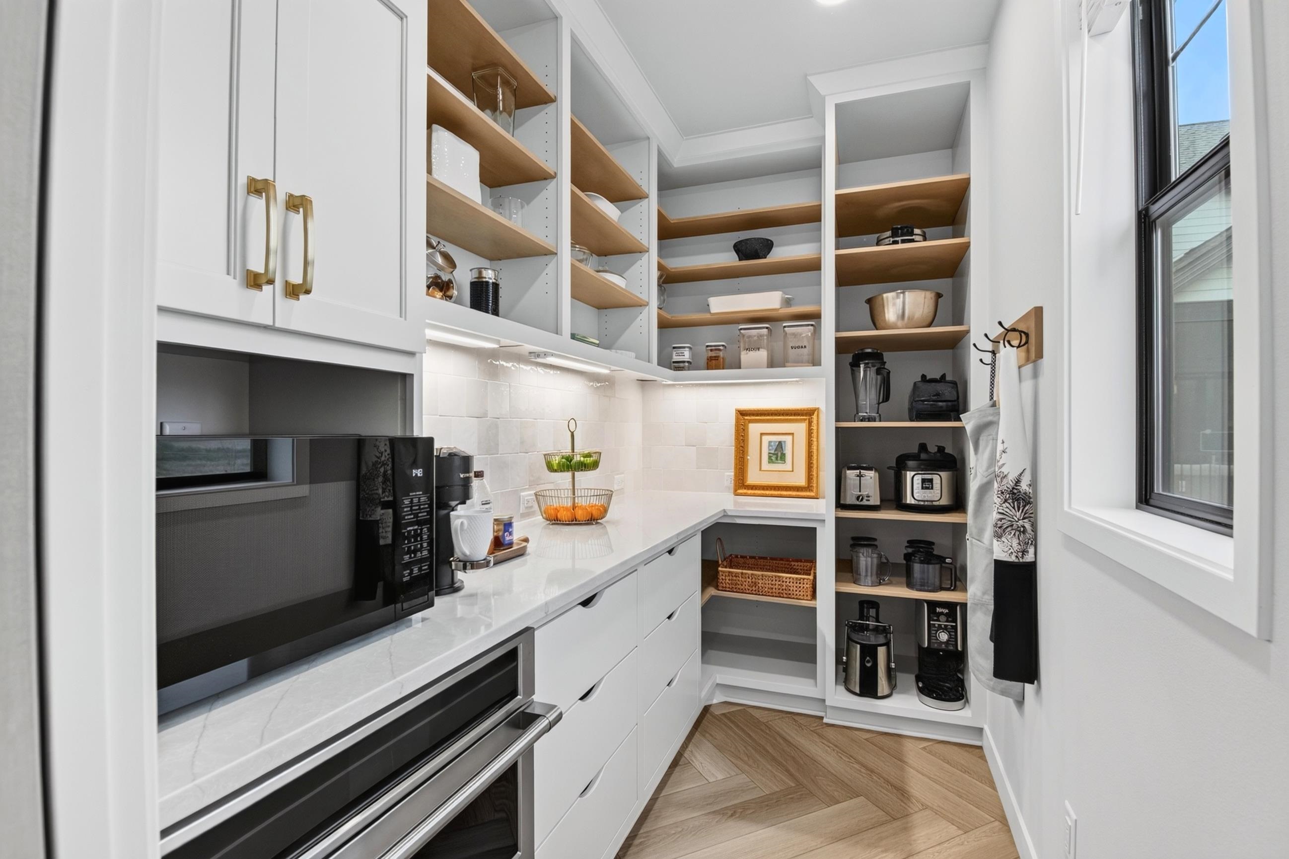 905 Roger Court