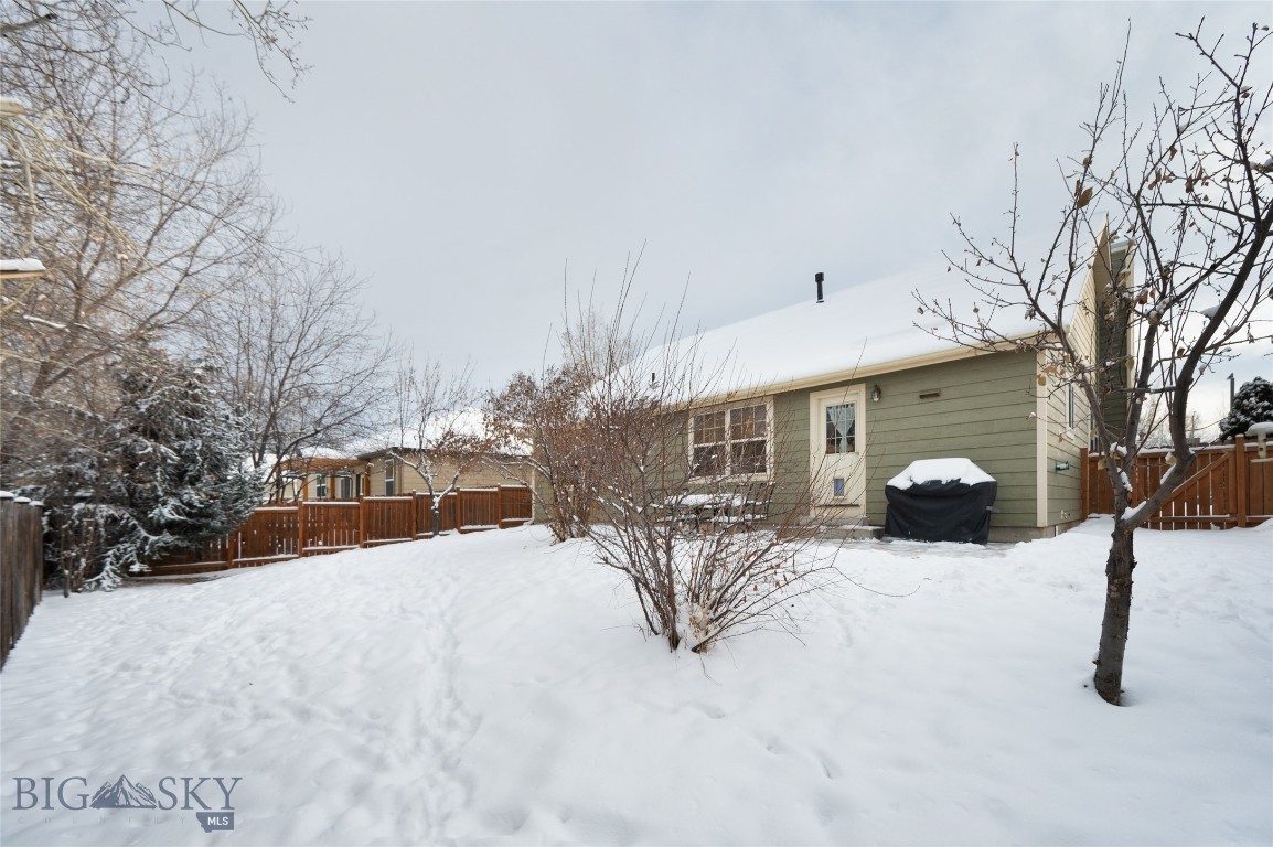 3253 Oliver Street