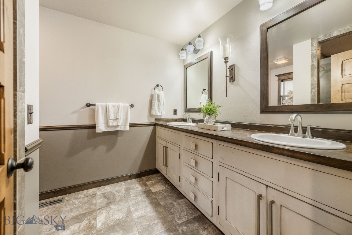 461 Cedar Wood Circle
