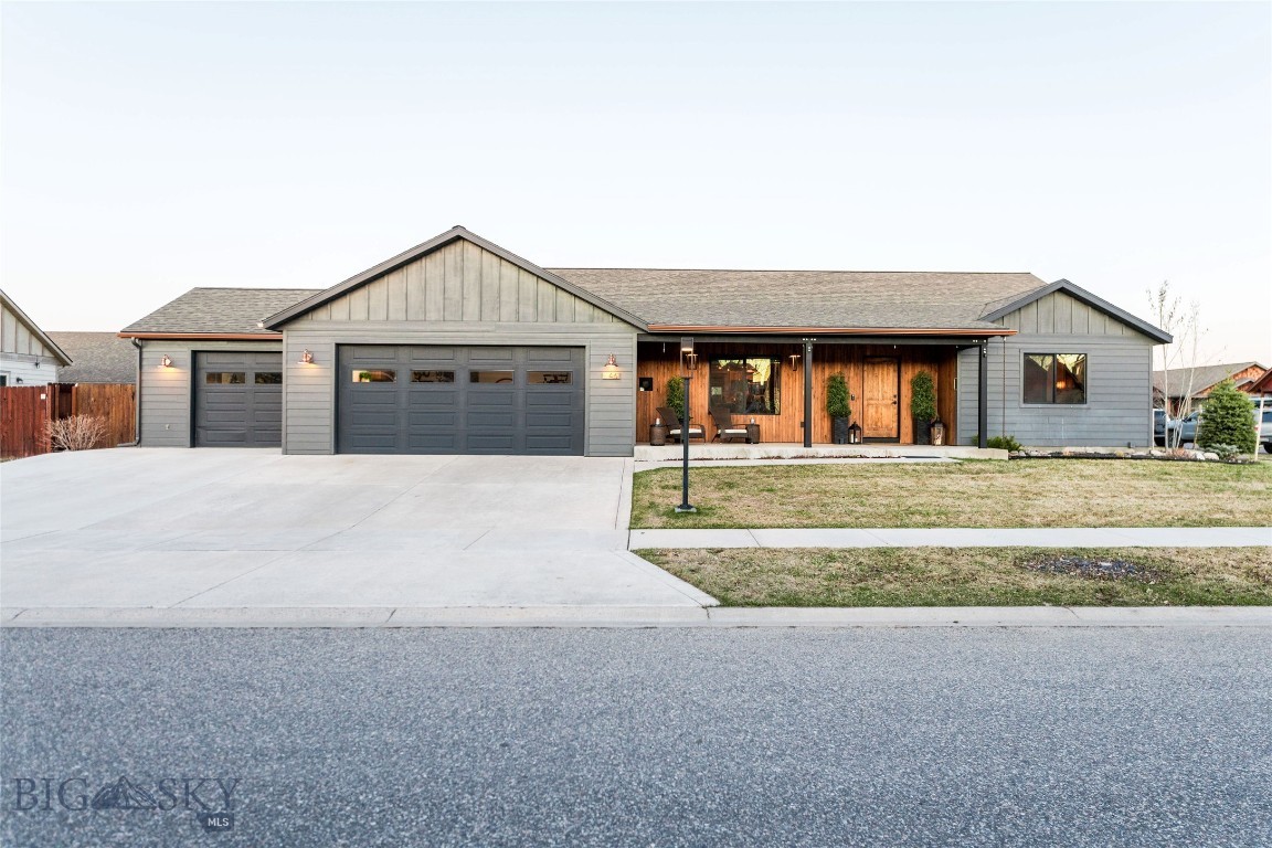 461 Cedar Wood Circle