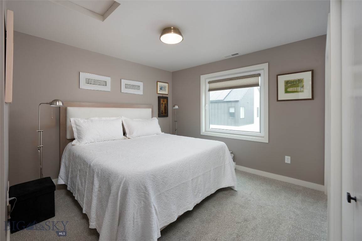 550 Enterprise Boulevard 20
