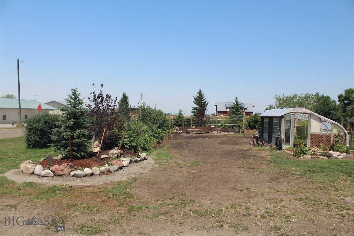 502 Table Mountain Drive