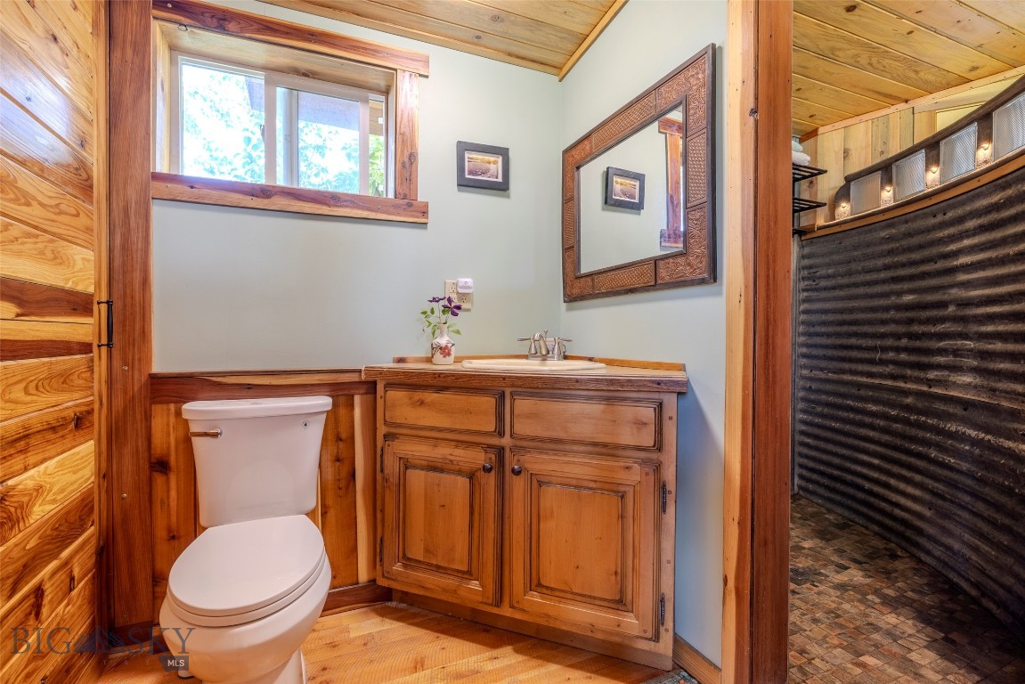 502 Table Mountain Drive