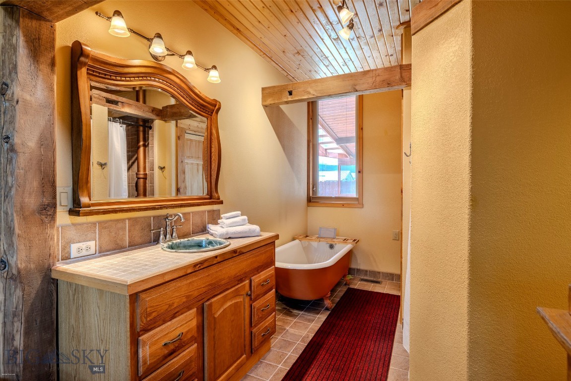 502 Table Mountain Drive