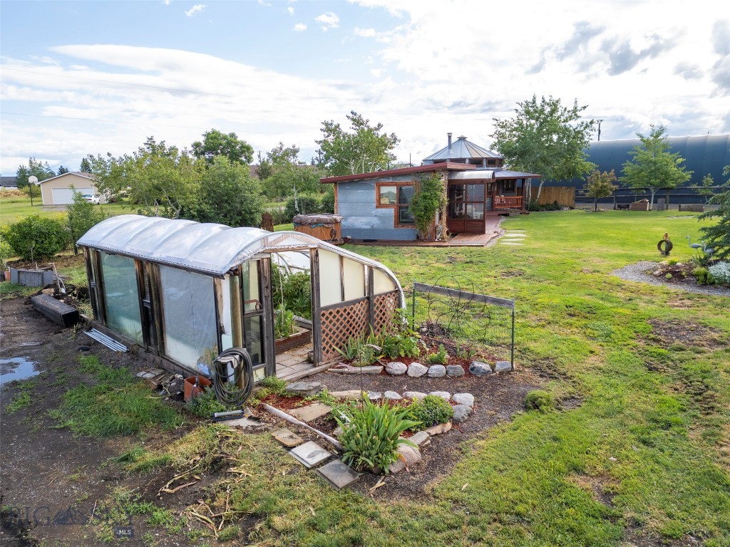 502 Table Mountain Drive