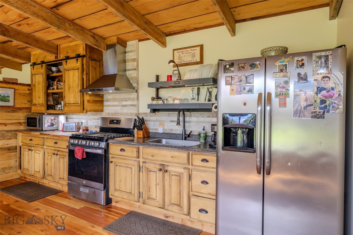 502 Table Mountain Drive