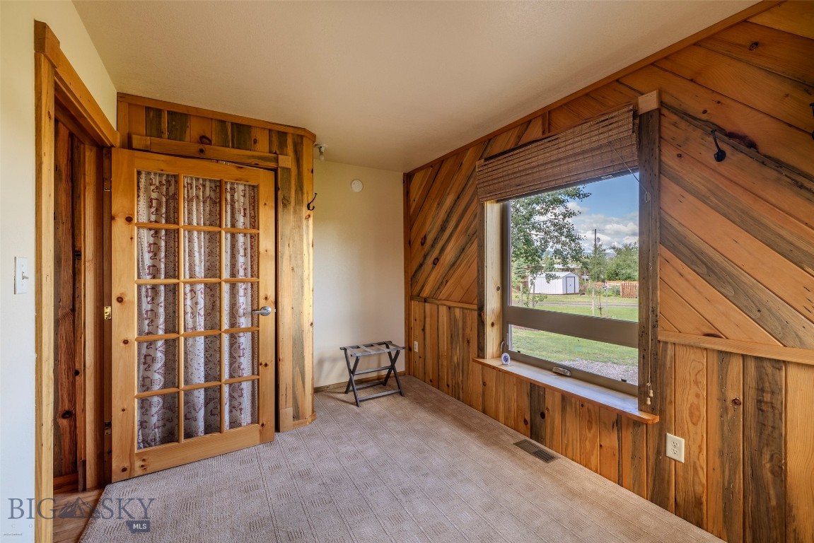 502 Table Mountain Drive