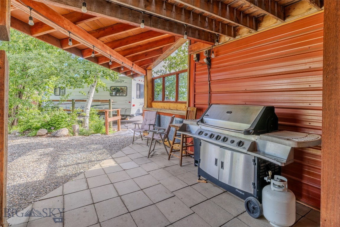 502 Table Mountain Drive