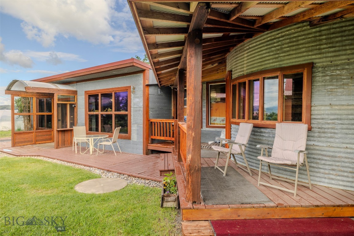 502 Table Mountain Drive