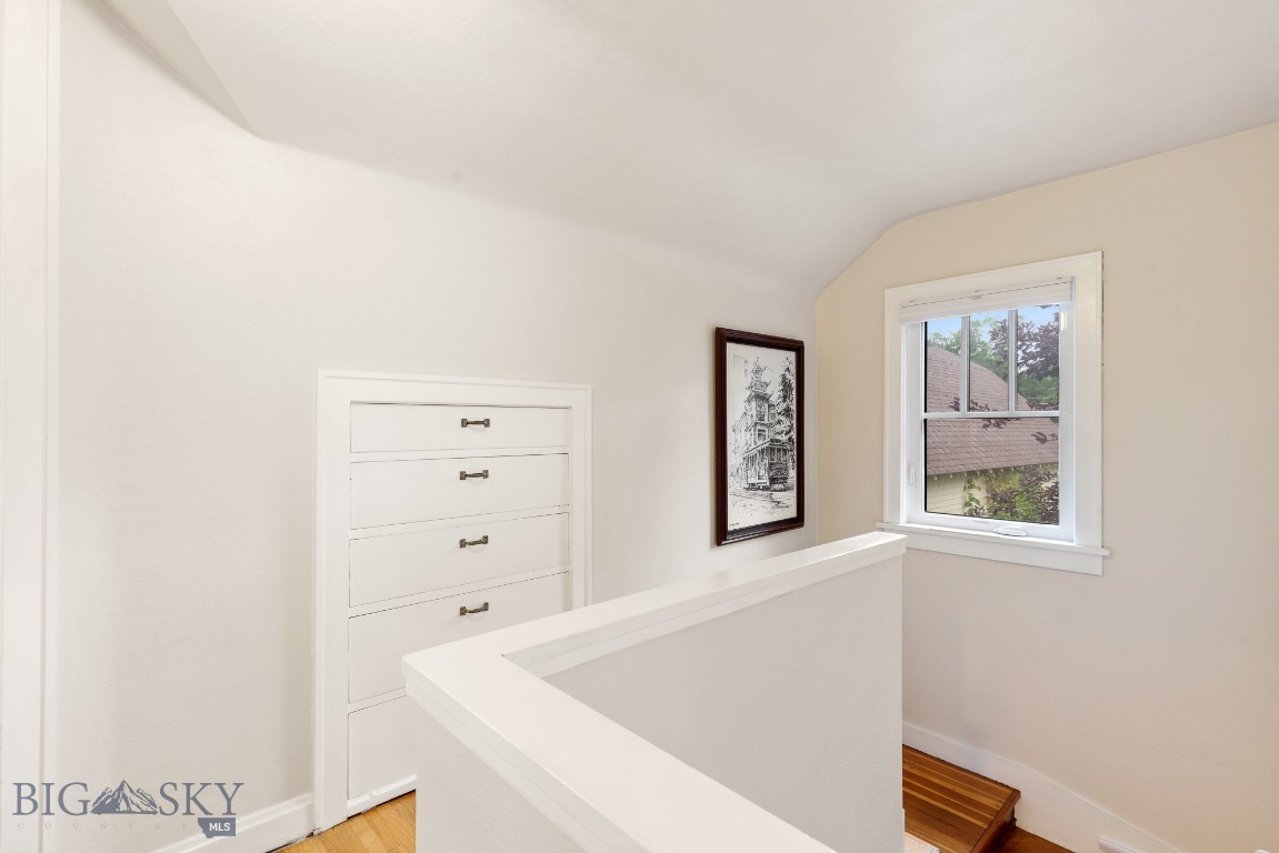 1014 S 6th Street