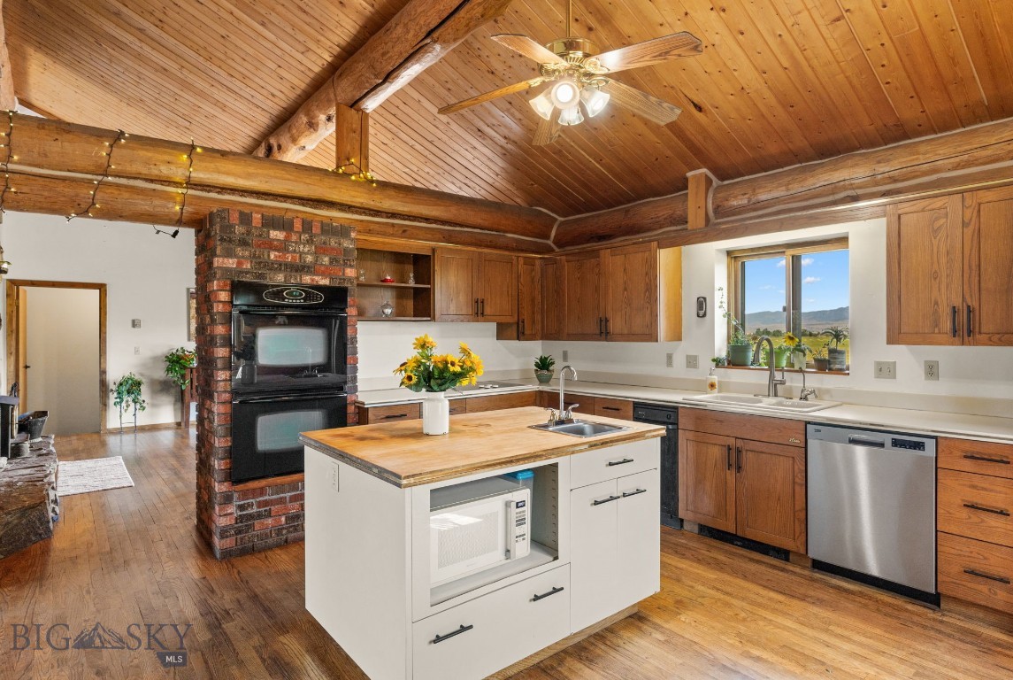 545 Coulee Drive