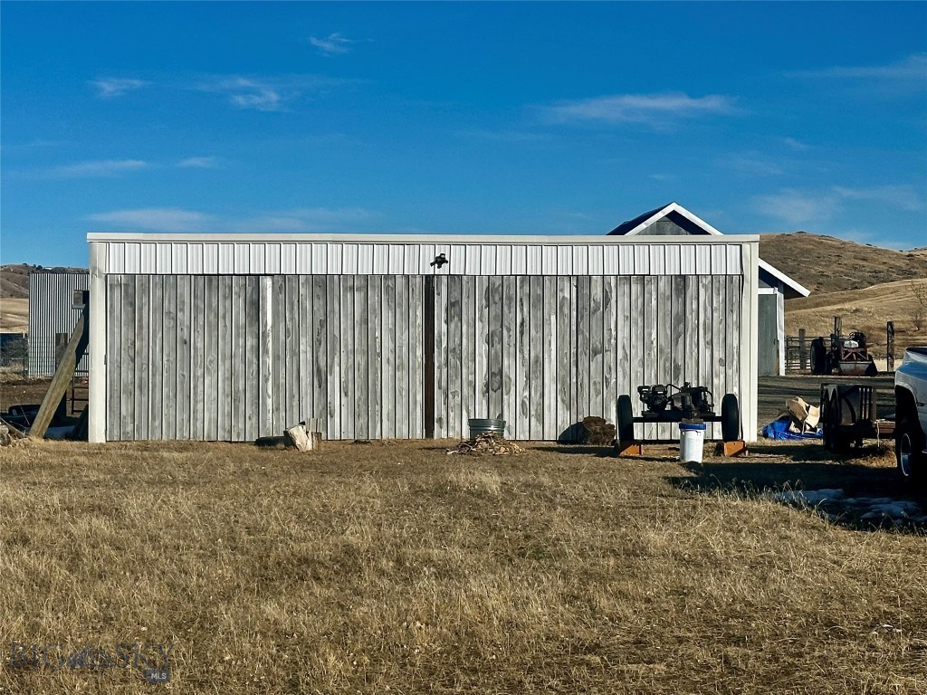 28 Secora Lane