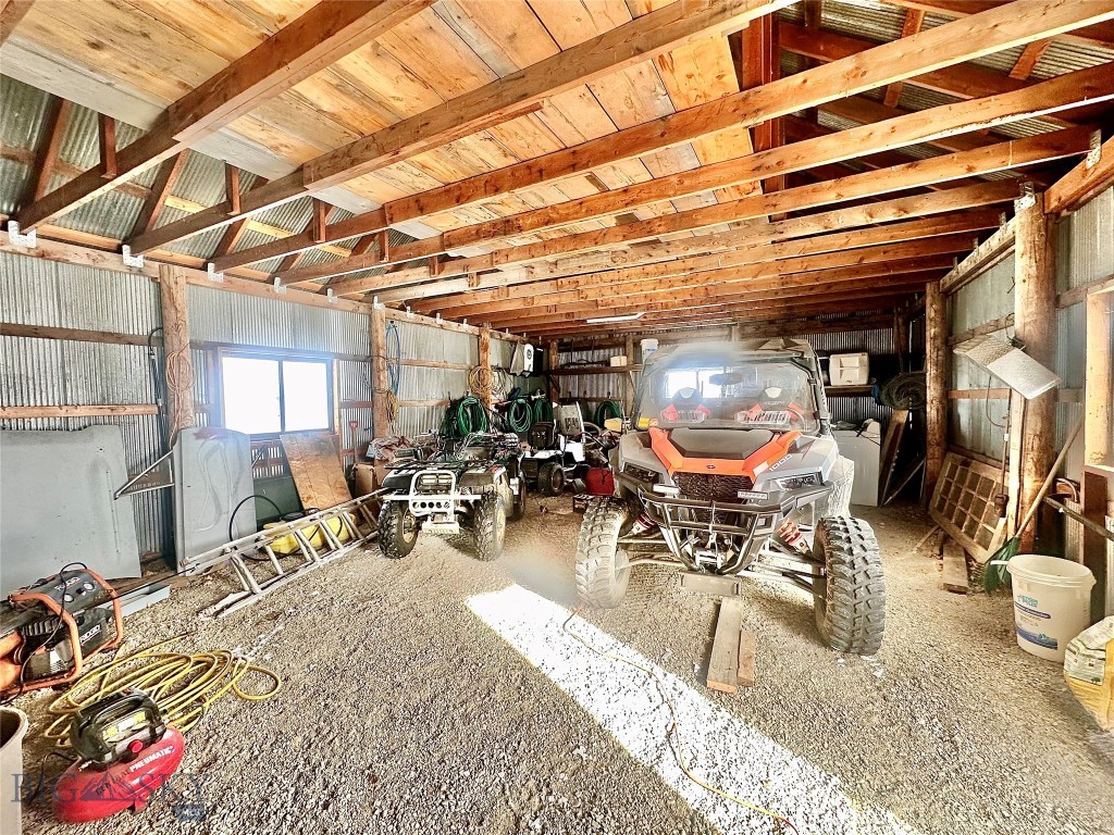 28 Secora Lane