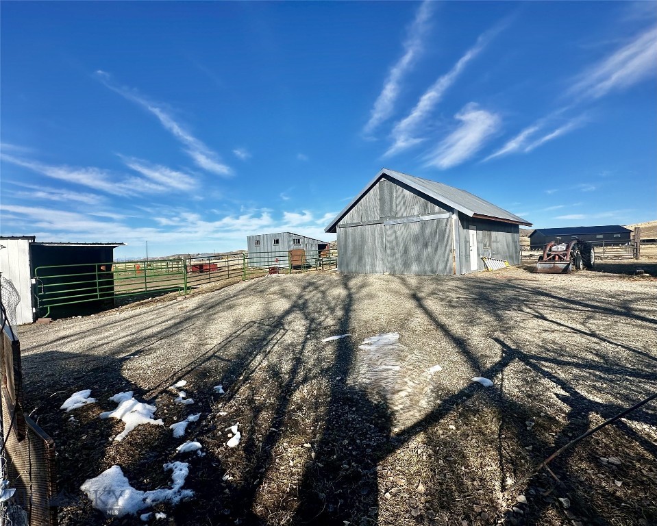 28 Secora Lane