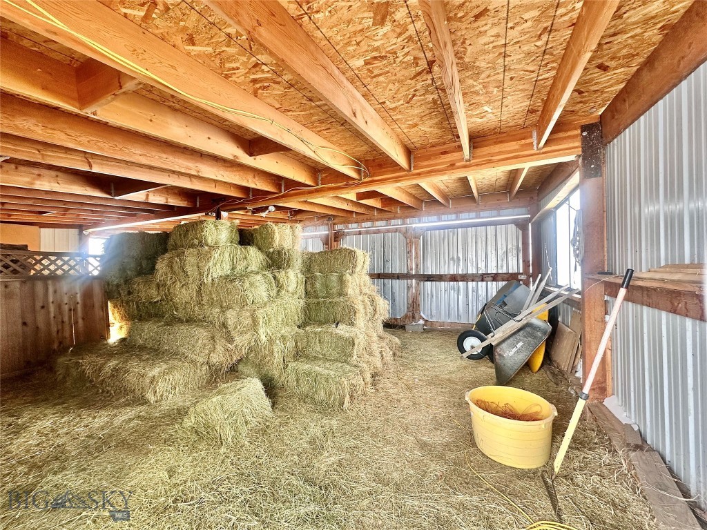 28 Secora Lane