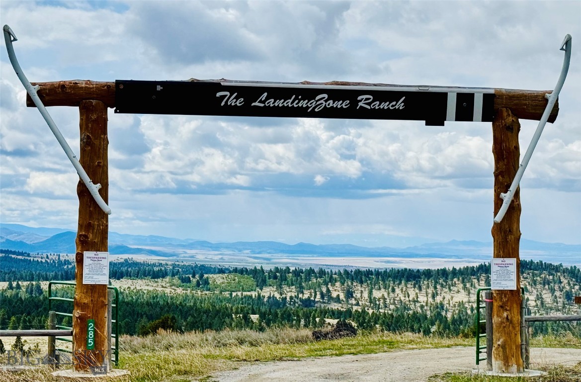 285 Lost Trail
