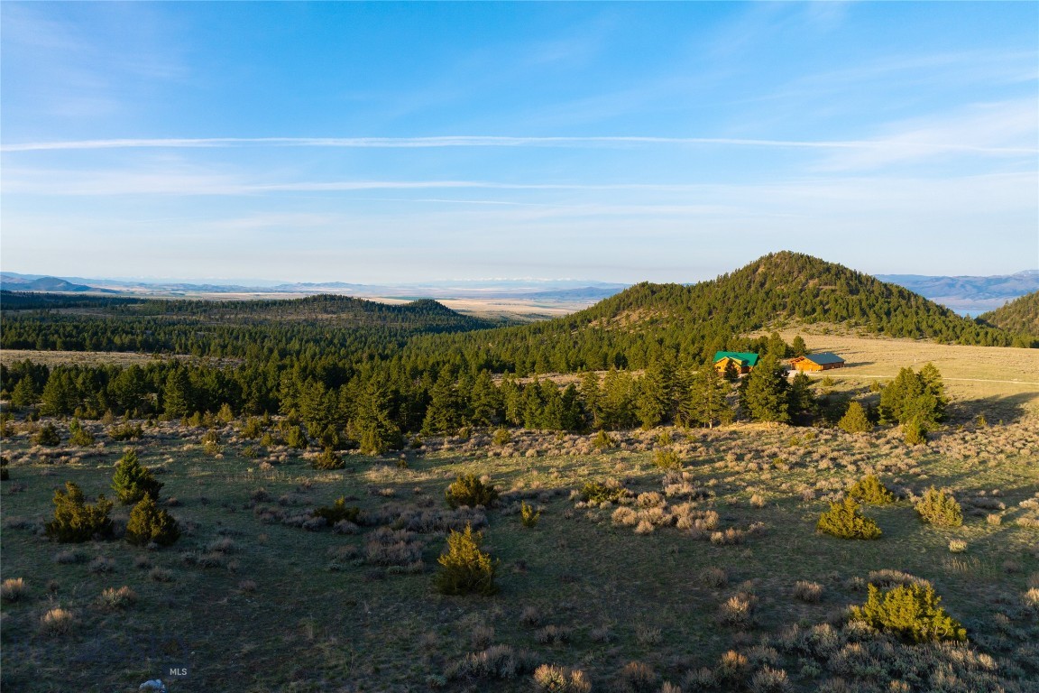 285 Lost Trail