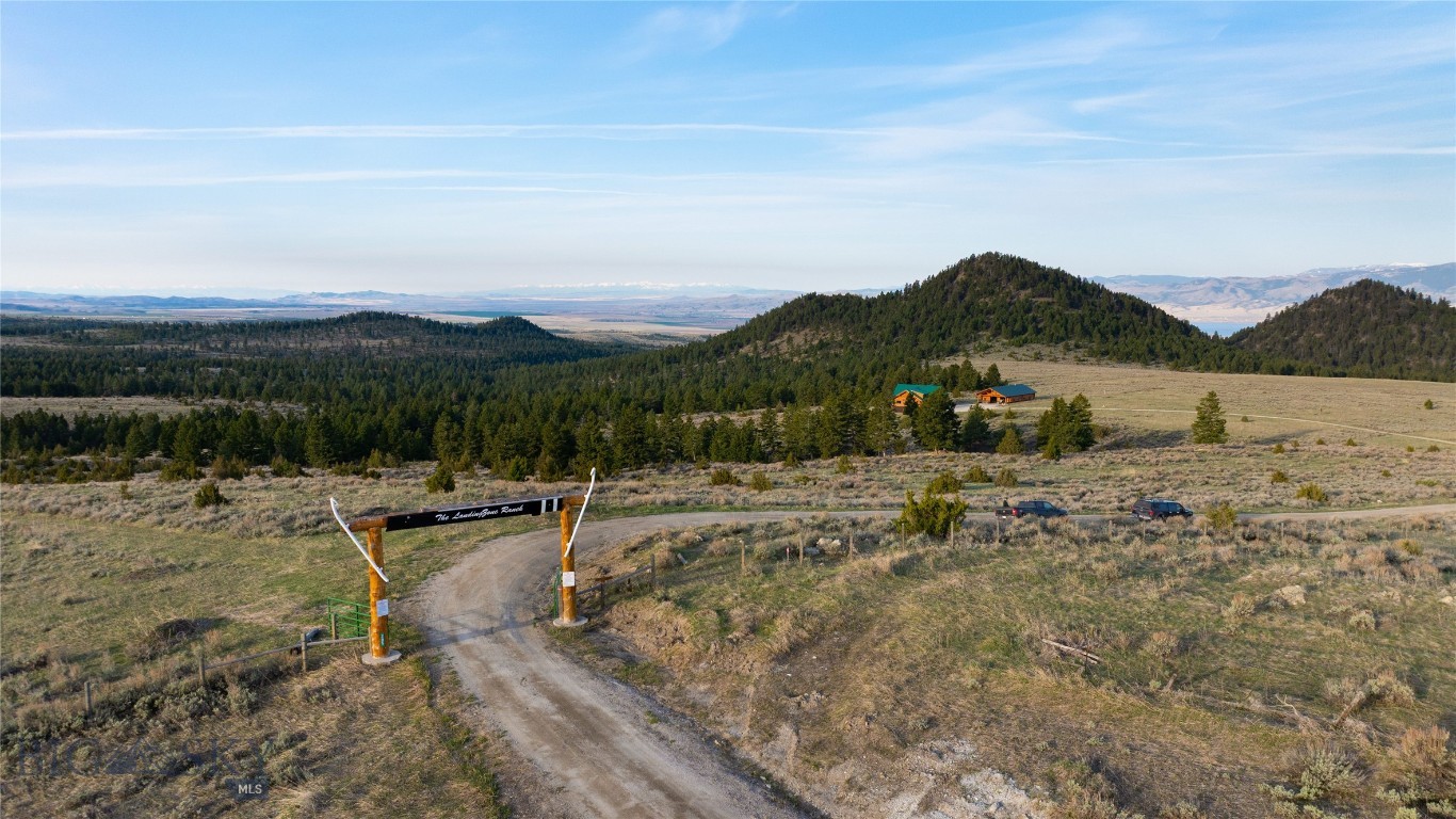 285 Lost Trail