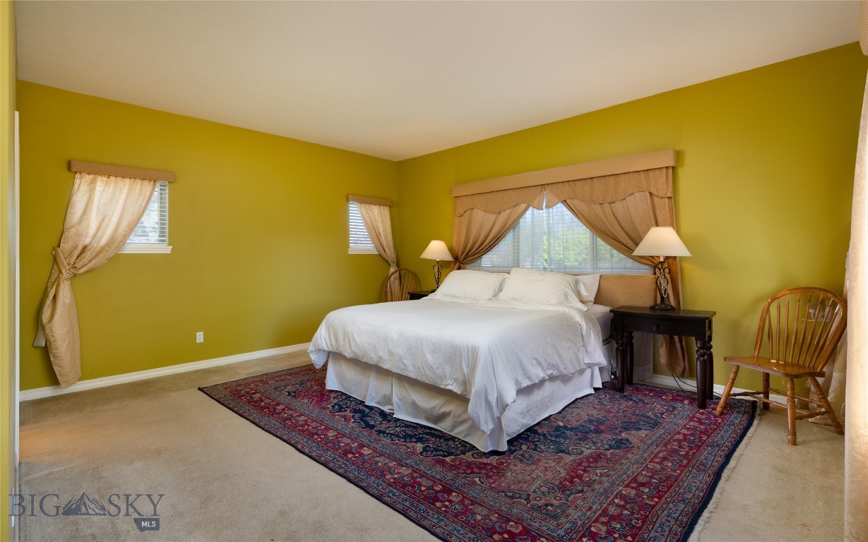 505 E Granite