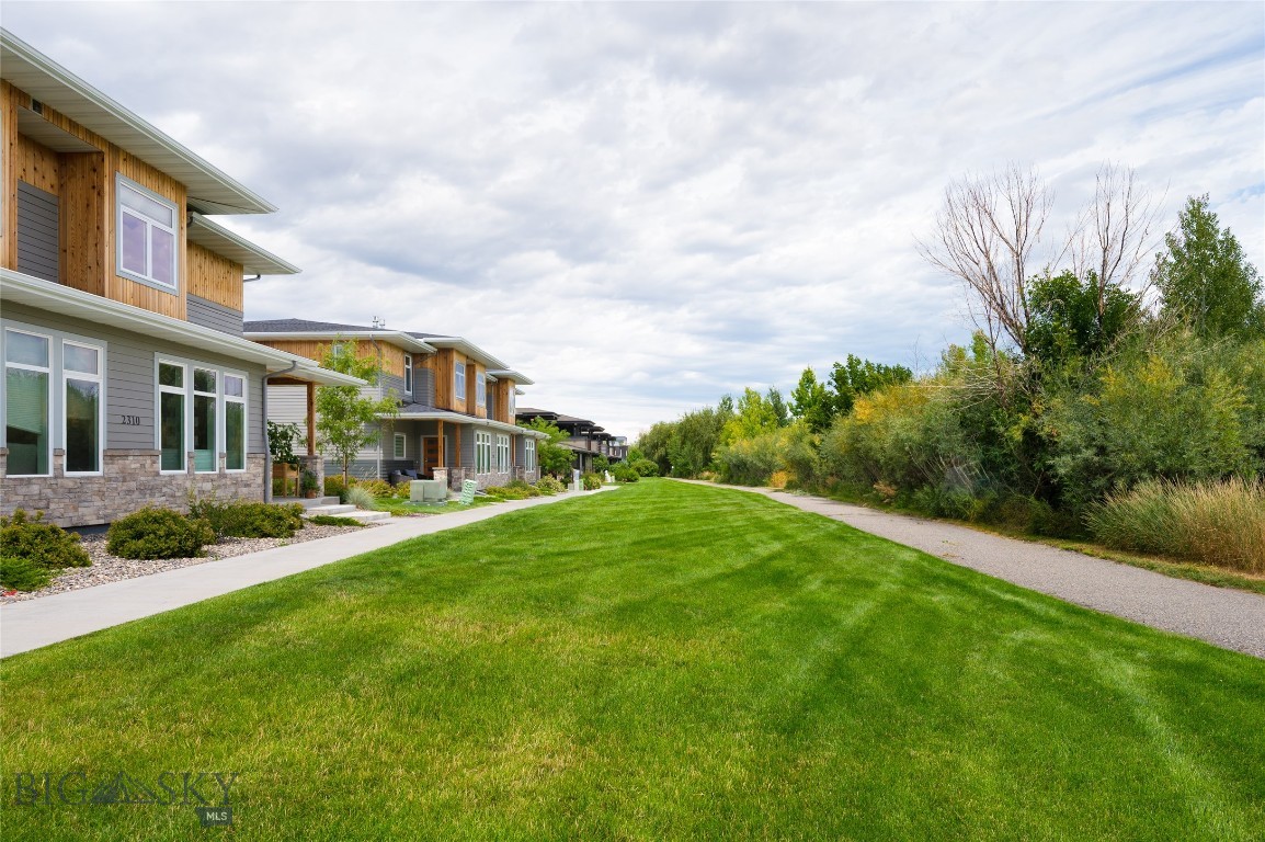 2310 Gallatin Green 13