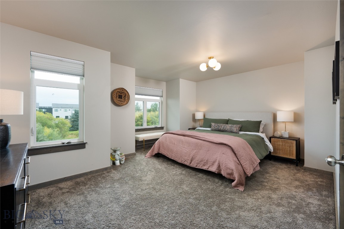 2310 Gallatin Green 13