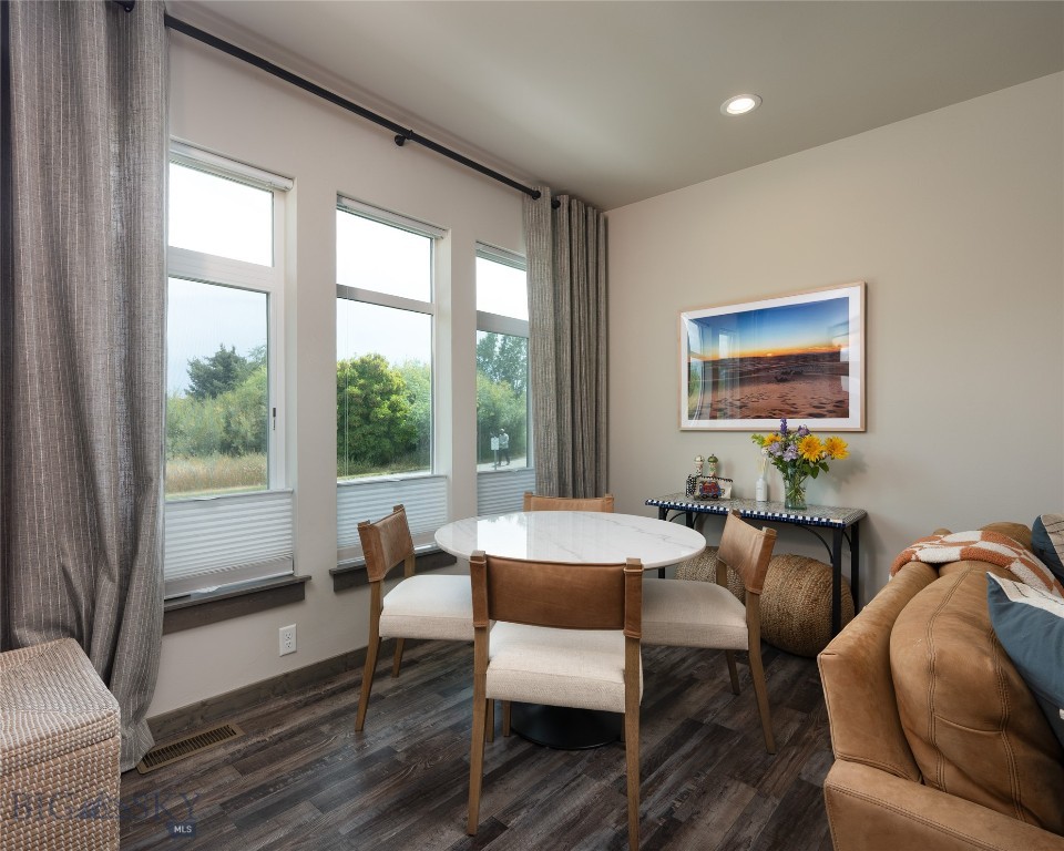 2310 Gallatin Green 13