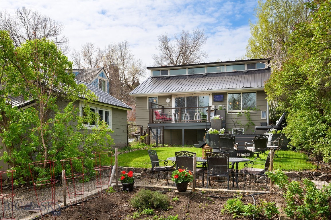 419 W Harrison