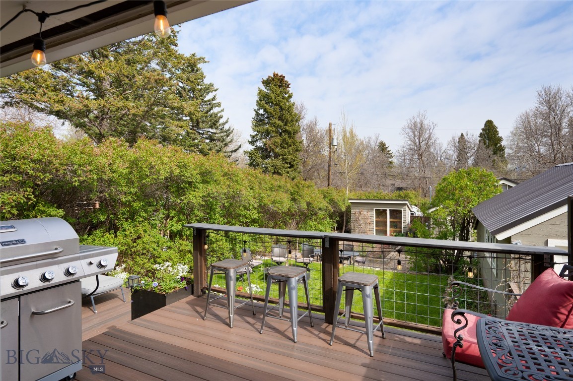 419 W Harrison