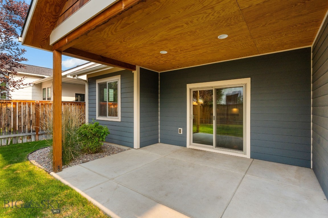 3098 Tschache Lane