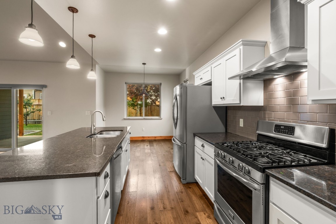 3098 Tschache Lane