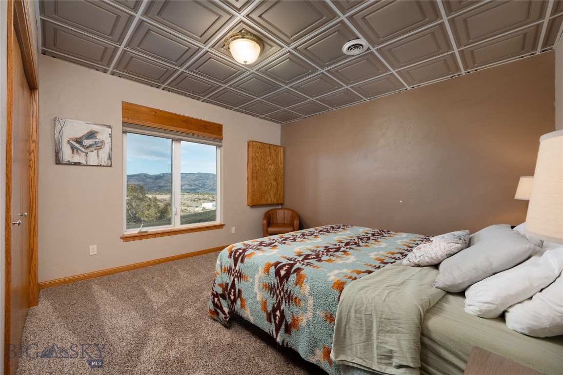 3523 Woodridge