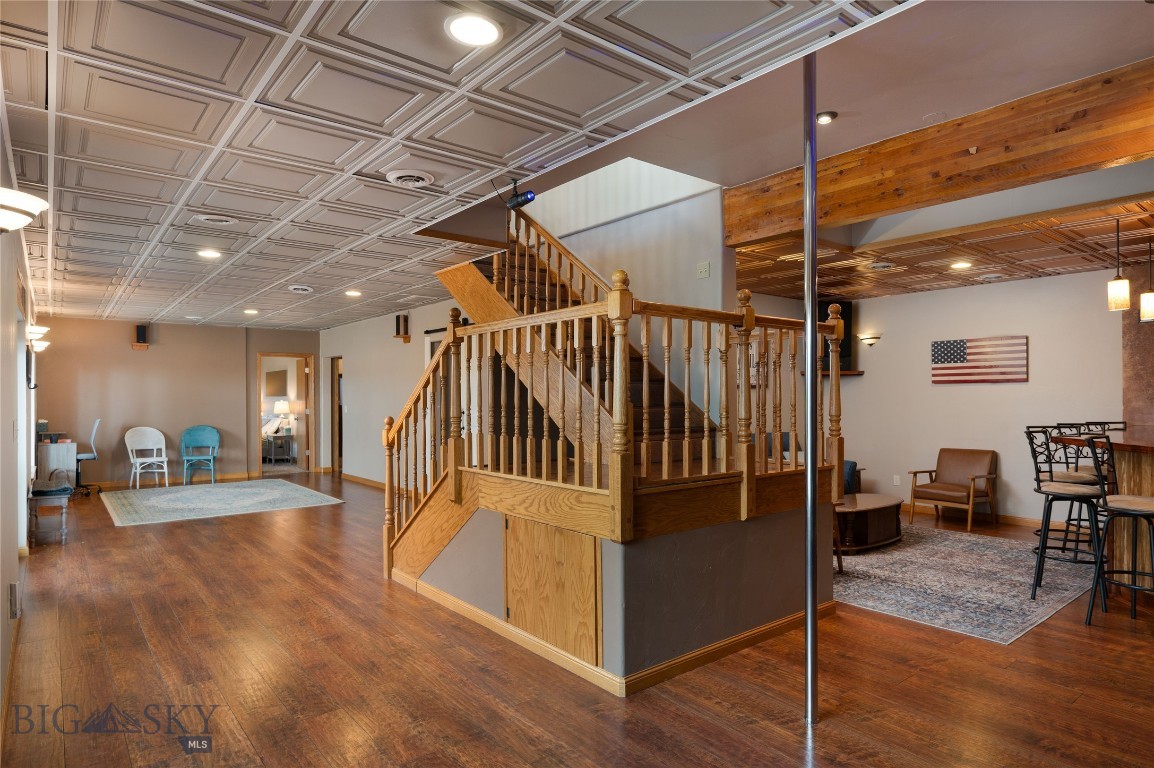 3523 Woodridge